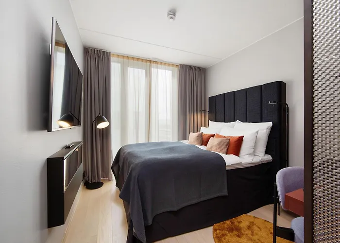 Clarion Hotel