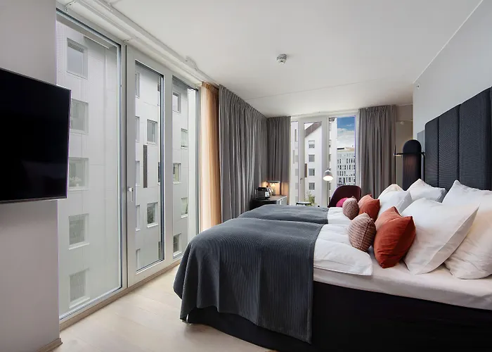 Clarion 4*